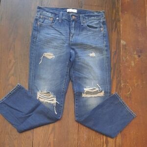 💗 Madewell Blue Denim Jeans with Brown Leather Patch